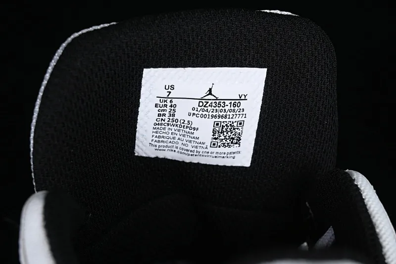 All categories Air Jordan Jordan series basketball shoes Air Jordan 5 Air Jordan Max Aura 5 retro air cushion basketball shoes DZ4353-160